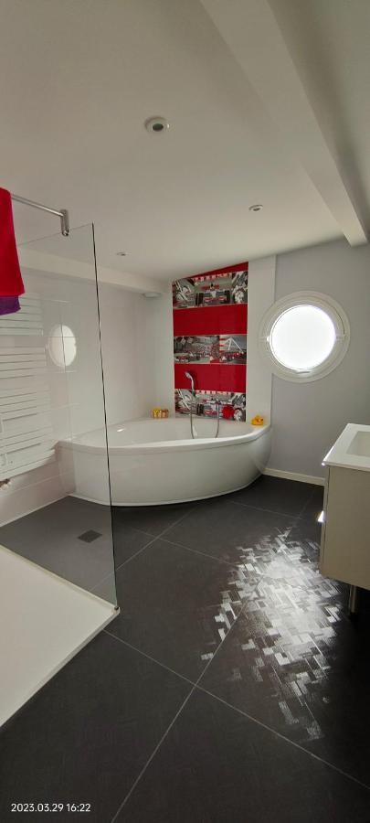 Laloue Apartamento Trange Exterior foto